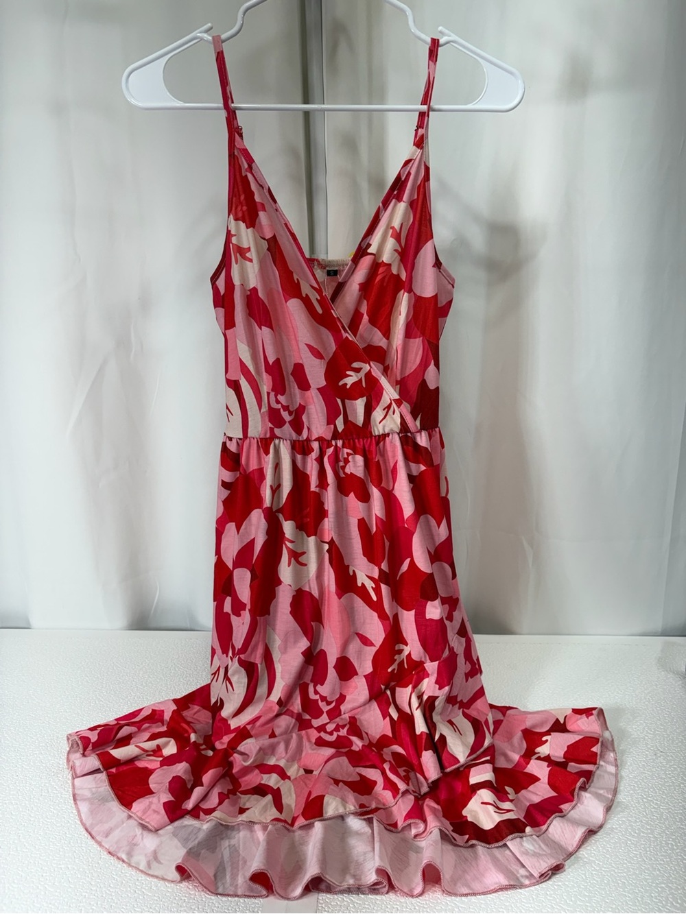 Red and Pink Floral Wrap Midi Dress with Adjustable Straps 3344